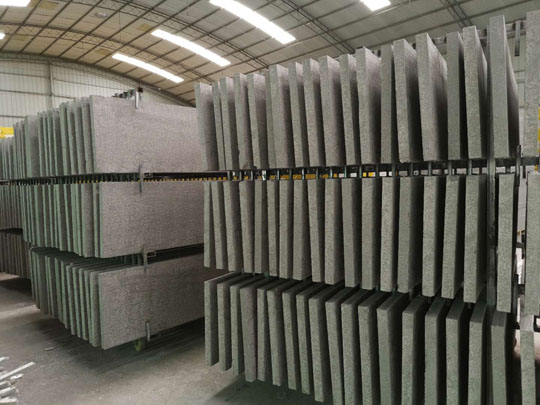 玄武巖熱固復(fù)合聚苯板（A級防火