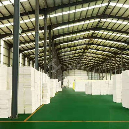 保溫擠塑板堆放現場要求？