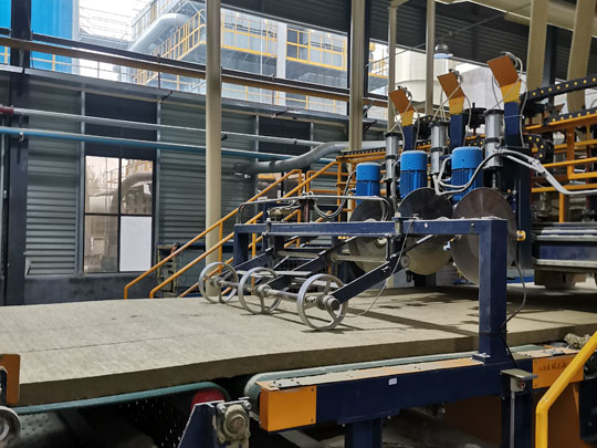 如何選擇優(yōu)質(zhì)的巖棉板廠(chǎng)家