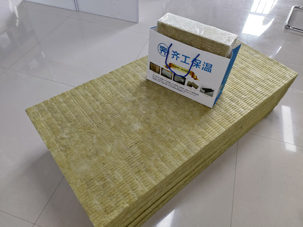 巖棉板價(jià)格每平米什么時(shí)候較便宜？